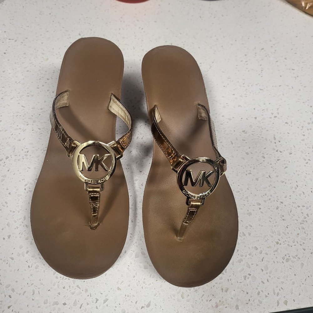 Michael Kors sandals Size 7.5